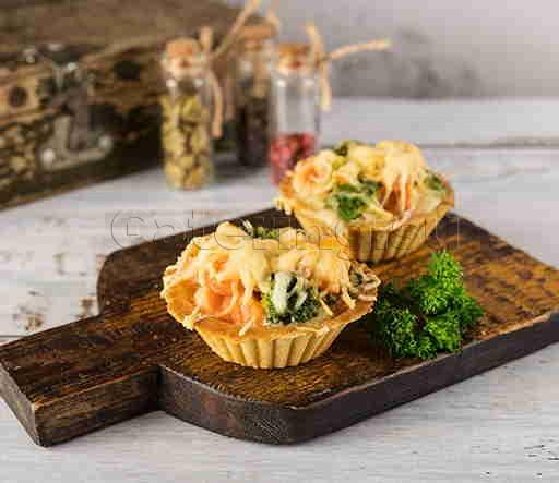 Киш-лорен с семгой и брокколи Киш-лорен с семгой и брокколи