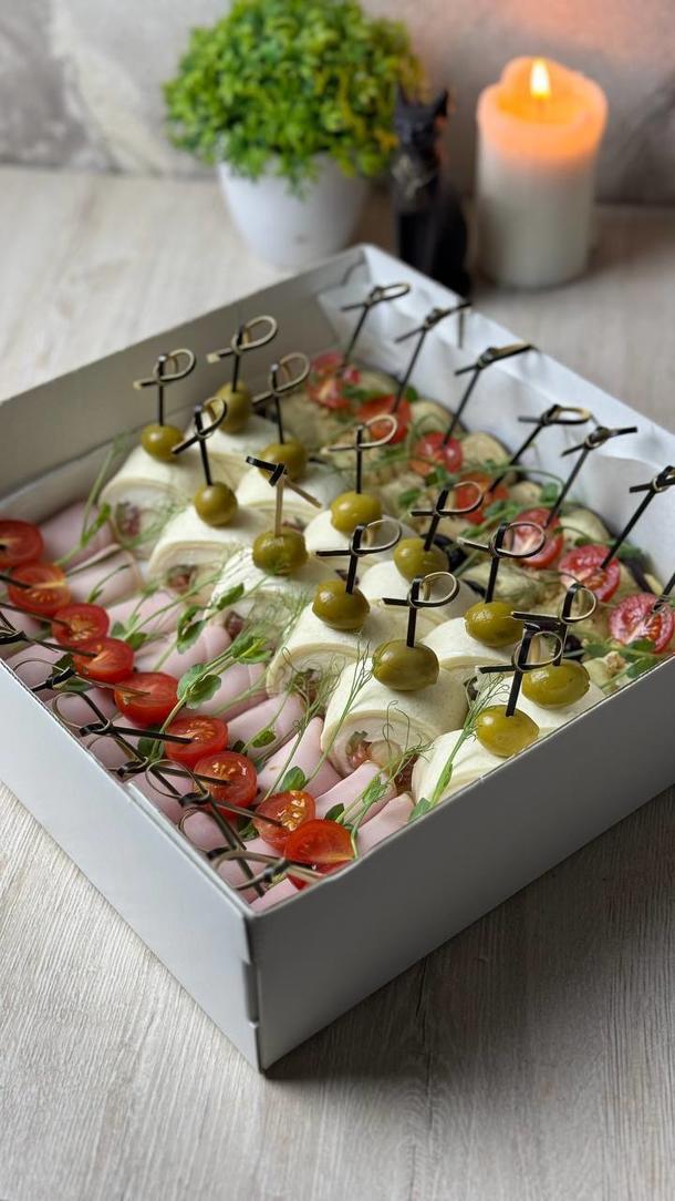 Бокс рулетиков Бокс рулетиков