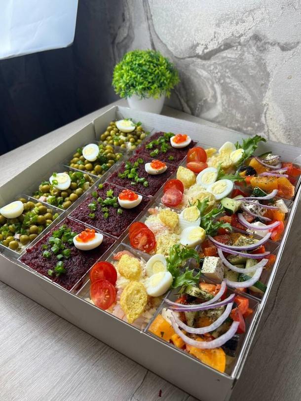 Бокс салатов 3 (16 шт) Бокс салатов 3 (16 шт)