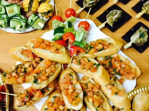 Ассорти холодных закусок и канапе на 20 персон в Пензе