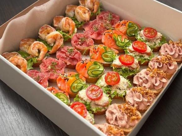 Фуршетные закуски на 8-10 персон в Пензе