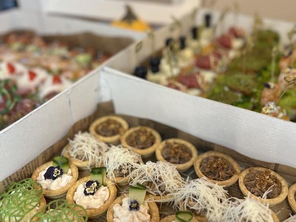 Фуршетный сет "Популярный" на 18-20 персон в Пензе