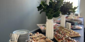 Фуршетный сет с шашлычками на 21-24 персон