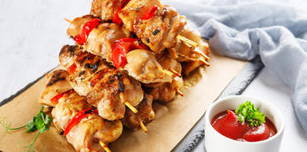 Разнообразное фуршетное меню на 25 персон